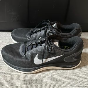 Men’s Nike Lunarglide 5 with Shield (water repellent and reflective)